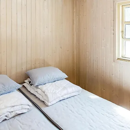 Feriehus Three-bedroom Holiday In *